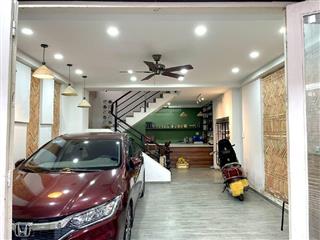 Bán nhà hxh cạnh trung tâm phú mỹ hưng. ô tô ngủ trong nhà chỉ 10 tỉ
