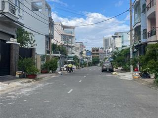 Bán nhà đường số 12m phú mỹ hưng. ô tô ngủ trong nhà. chỉ 12 tỷ đồng