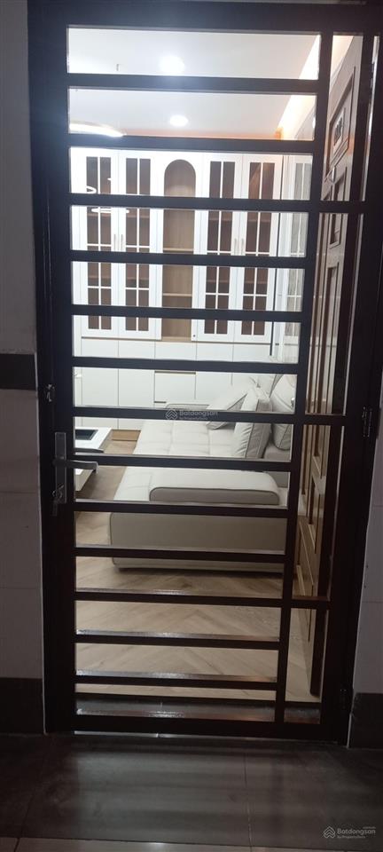 Bán nhà mtkd hxh 142 nguyễn thị thập . 4.5m x 20m chỉ 11 tỉ nhỉnh