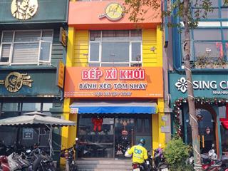 Cho thuê mặt phố vũ trọng phụng dt 70m2 x 5 tầng. mặt tiền 5m. tuyến phố sầm uất. kd mọi mô hình