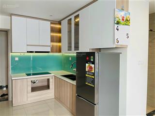 Bán căn hộ chung cư tại the rainbow  vinhomes grand park, 2,57 tỷ, 59m2 trực diện hồ bơi