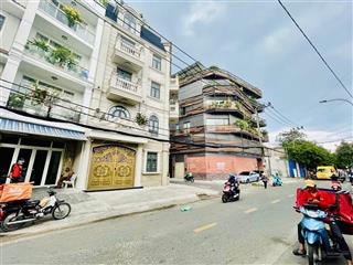 Nhà mt lê quát, tân phú ngang khủng 8.6m2 dt 73m2,kinh doanh tốt, gần luỹ bán bích và quận 5.