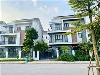 Biệt thự vườn cách hồ tây chỉ 10 phút di chuyển giá siêu rẻ 58tr/m2