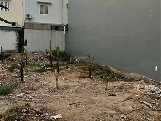 Lô giá ngộp mt đường nguyễn văn trỗi, cần đước, long an, gần bệnh viện giá 455 triệu, 120m2, shr