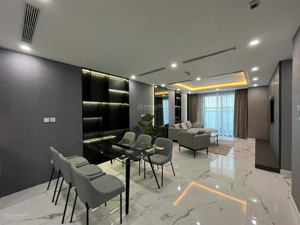 Chính chủ gửi quỹ căn stu1n2n3n dcapitale full đồ, không đồ giá tốt, miễn phí wifi 1 năm