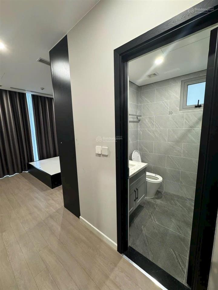Cho thuê căn hộ 2pn giá ưu đãi 18 triệu, 66m2 tại vinhomes west point, nam từ liêm, hà nội