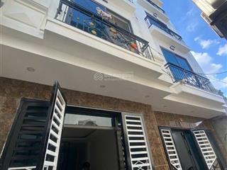 Anh em cần bán nhà vân côn sát đại lộ thăng long  51m2*4t cách đường ôtô 20m thuận tiện vào nội đô