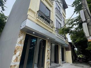 Nhà mới đồng mai (trong đê) gần ql6 ôtô đỗ cách 30m dt35m xây 4 tầng sổ vuông đẹp giá chỉ hơn 3 tỷ