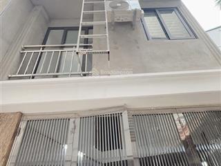 (siêu hiếm) bán ccmn lô góc gần phú mỹ  ngõ thông, ô tô đỗ trước cửa, 2 mặt thoáng, mt 4,5m