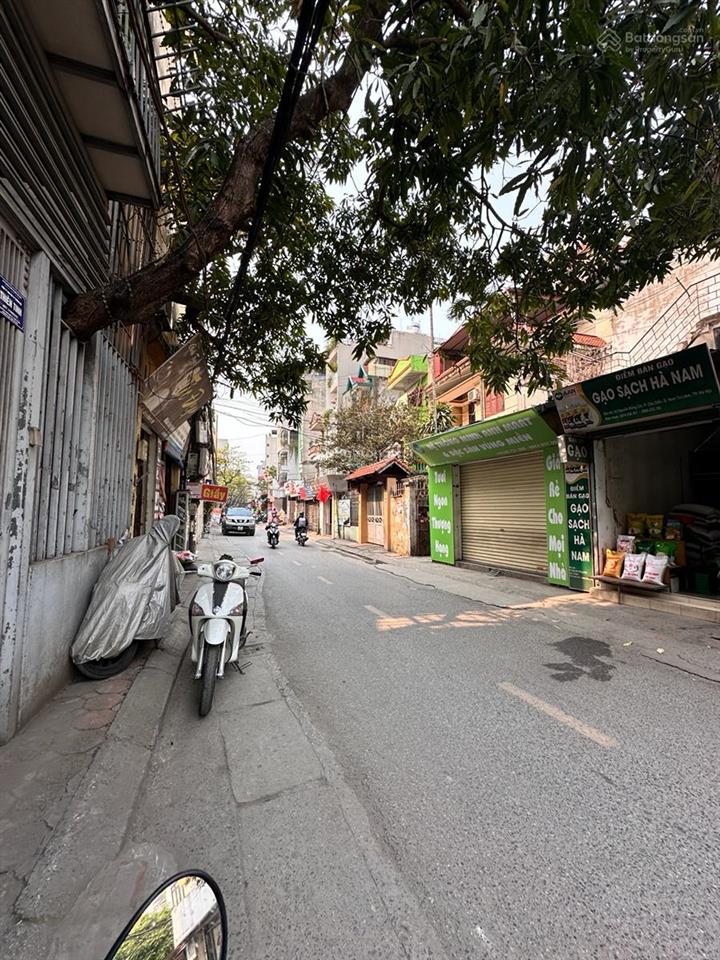 Mảnh đất vàng  ô tô đỗ cửa  lô góc  mặt phố  chia lô  xây toà nhà, ccmn  dt 150m* mt 8.5m