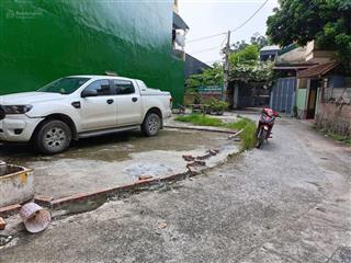 Bán đất 42m, mặt tiền 5m  trung tâm duyên hà, thanh trì oto vào tận đất