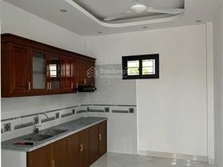 Chỉ hơn 1 tỷ có nhà thanh trì hà nội,55 mét,chủ xây 2 tầng nét căng đầy đủ.đường oto vào tận cửa
