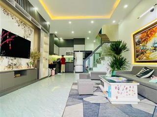 Bán nhà yên sở 75m2, mặt tiền 5m, 3 p ngủ, gần hồ yên sở, ban công rộng, ôto đỗ chào 8.2 tỷ