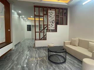 Bán nhà đông thiên 30m,5 tầng, cạnh trường ,2 thoáng vĩnh viễn, 30m otô tránh 6.1 tỷ