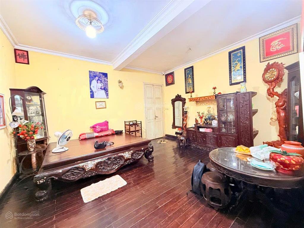 Bán tập thể thịnh quang  đống đa, tầng 2 + 3, sổ 100m2 sử dụng 180m2. giá hơn 6 tỷ