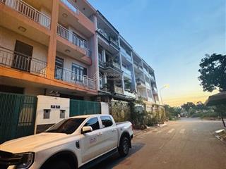 Bán nhà mặt phố phân lô dân trí kdc hai thành tân tạo diện tích 100 m giá 8 ty
