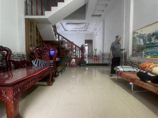 Nhà đường đoàn thị kia tân đông hiệp dĩ an