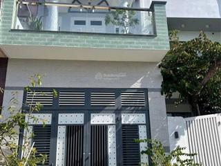 Nhà phố phường đông hòa tp dĩ an bình dương