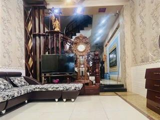 Bán nhà lê thúc hoạch  96m2  4 tầng btct  nội thất gỗ xịn  xe hơi 7 chỗ tới nhà  giá 8,9 tỷ tl