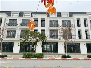 Chính chủ cần tiền bán nhanh lk hud mê linh 2 mặt đường nhỉnh 10 tỷ mặt tiền 6m. 0898 136 *** zalo