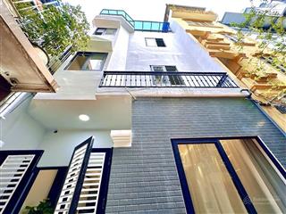 Bán nhà chùa bộc  nhỉnh 12 tỷ 60m2 5 tầng, ngõ thông kinh doanh , ô tô đỗ cách 25m.
