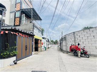 Dòng tiền thu 200tr/thkhách sạn ngay phạm văn đồng p.hiệp bình chánh162m2(26phòng)có thang máy.