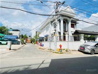 Mặt tiền đsố 7p.linh tây 1 lô duy nhất vuông vức .dt 78.4m2 full thổ tl giá tốt