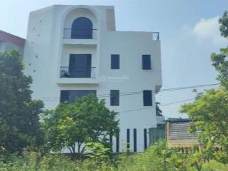 Chính chủ bán nhà mới 3,5 tầng vân nội, đông anh chỉ 4,59 tỷ có gara ô tô 3 mặt thoáng, ở ngay