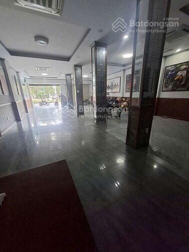 Cho thuê nhà 9 phòng mặt tiền 8x20 đường số 7, p bình trị đông b, bình tân