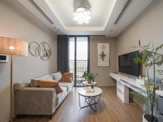 Chính chủ cần bán gấp căn 2n 2wc full nội thất sẵn hđ thuê 15tr/tháng 4,7tỷ vinhomes green bay