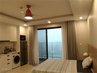 Bán studio view hồ đẹp tại dcapitale, tầng cao, sổ đỏ chính chủ, giá chỉ 3.5 tỷ