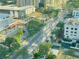 Bán gấp căn hộ 2 ngủ tòa vip c6/c7 dcapitale view thoáng, ban công đông nam mát mẻ quanh năm!