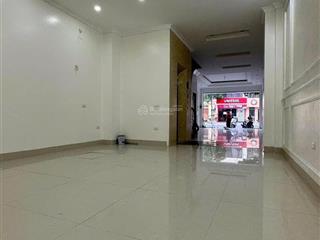 Nhà mặt đường ngọc thuỵ long biên 78m mặt tiền 4,5m đường 4 oto tránh 30tỷ có thương lượng