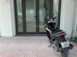 Bán nr 40m2 tại gia thụy, 16,5tỷ, q.long biên, hn  chính chủ