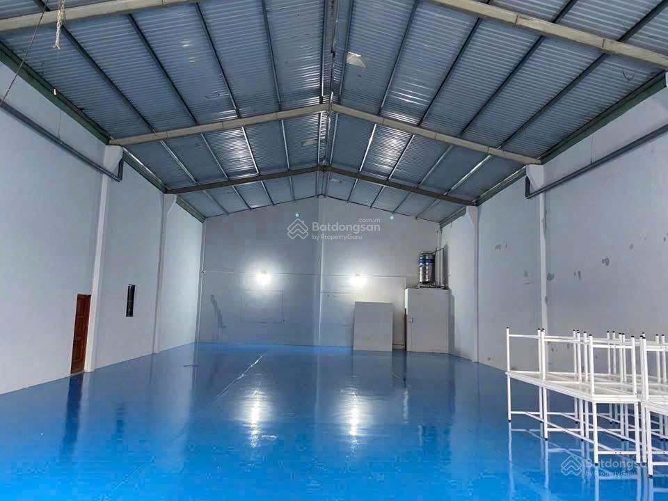 Bán nhanh kho tân vĩnh hiệp, tân uyên, 12x33m đang cho thuê, 20tr/ tháng, e việt