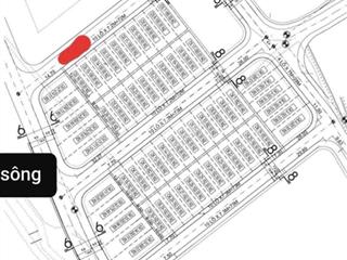 Giá sụp hầm 2.3 tỷ đất kp chợ cầu chìm, nam phước, 180 m2 đối điện mặt chợ huyện.