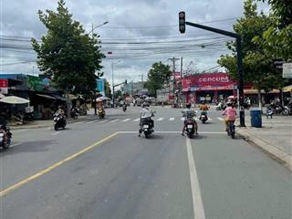 Bán nhà mặt tiền nguyễn thị minh khai, tân đông hiệp, dĩ an, bình dương