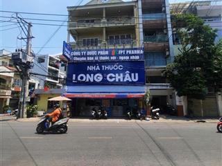 Bán tòa nhà mặt tiền lớn nguyễn cửu vân p. 17, bình thạnh diện tích 8.7 x 20m công nhận 170m²