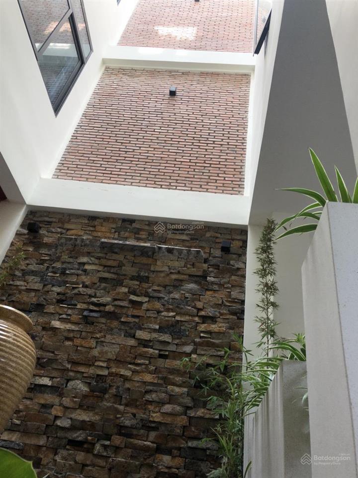 Nhà sát tthc tp. thủ đức vị trí siêu đắc địa! dt 7m x 18,5m = 129,5 m², giá 23 tỷ chốt
