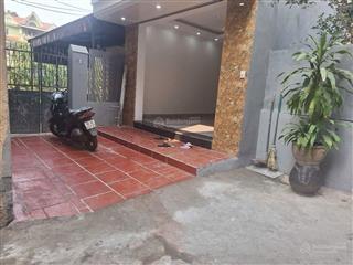 An dương vương  p đông ngạc , nhà mới 6 tầng ,thang máy , 10m ra oto , hướng nam ,hai mặt thoáng.