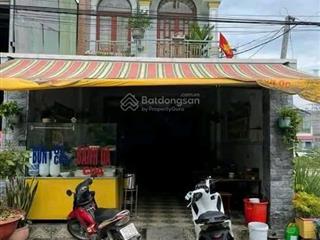 Nhà 1 lầu 5x25m ngay chợ phú lợi 2  phạm thế hiển q8, đang cho thuê 21tr/tháng