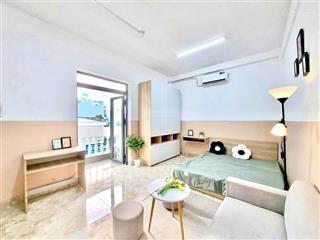 Phòng 40m2 ban công, full nội thất, gần công viên làng hoa, gò vấp, tiện đi học ở văn lang, iuh