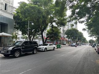 Cho thuê căn biệt thự có vị trí đẹp nhất phú mỹ hưng, thời gian dài hạn,  0902 522 ***