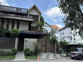 Bán lô đất đơn lập duy nhất đường phạm thái bường,pmh quận 7,giá 120tỷ công chứng 0902 522 ***