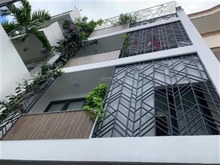 Bán toà chdv đẹp siêu cao cấp siêu vị trí tại quận 1. giảm sâu từ 27 tỷ còn 25 tỷ
