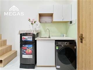 Cho thuê chdv, 2 không gian ngủ, đầy đủ nội thất mới 100%, gần đường lớn phạm văn đồng