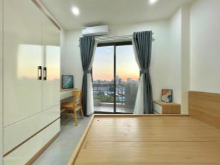 1 phòng ngủ tách bếp, nghập tràn ánh sáng tự nhiên, ngay bến xe miền đông cũ