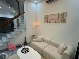 Chính chủ  bán nhà  ngọc thụy  nhà đẹp  thoáng sáng  full nội thất xịn xò