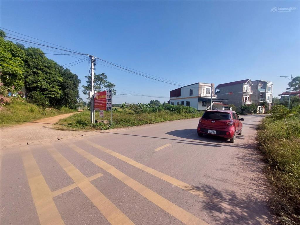 Bán đất trung tâm tân yên cũ rẻ như tặng