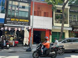 Chủ cần bán nhà mặt tiền đường yersin p.bến thành quận 1.dt4x19m2 giá 34 tỷ.